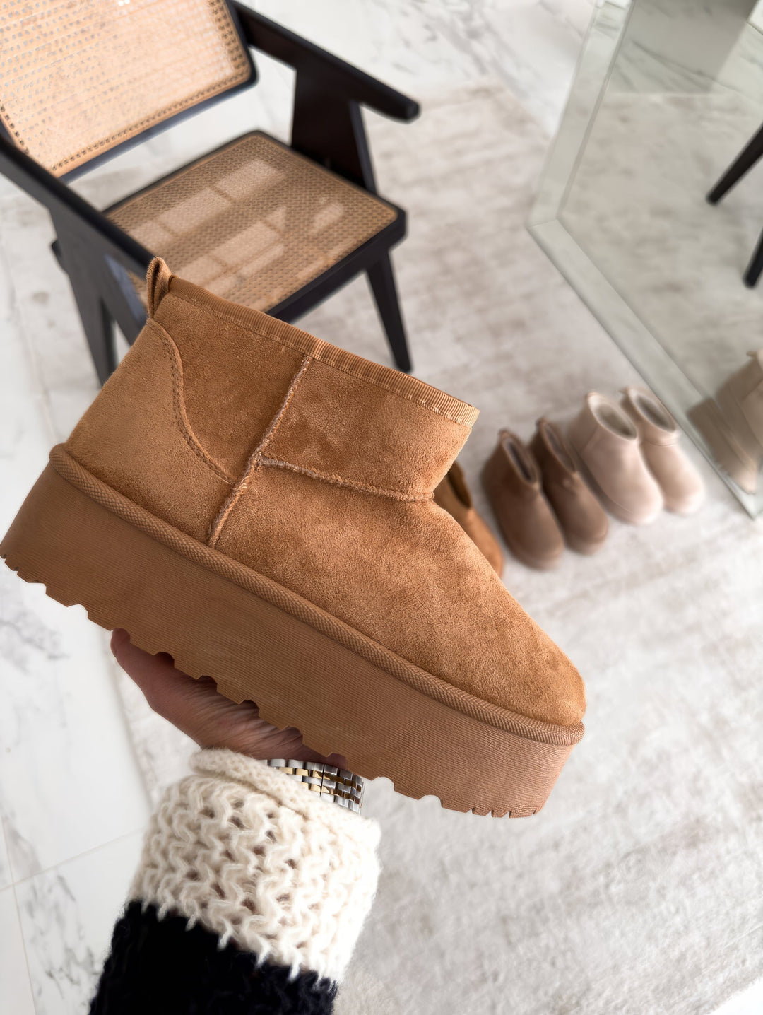 Lucy Autumn Boots - Siopie
