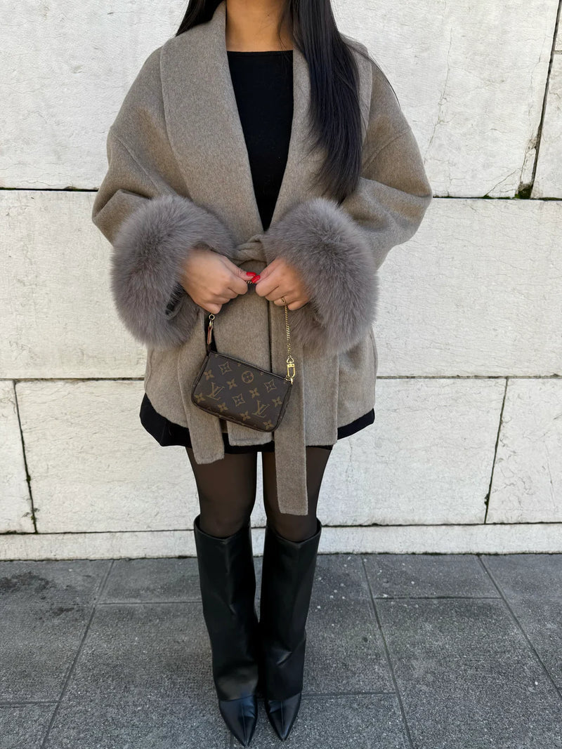 Liora Manteau en Laine Luxe Confort Élégance Incontournable