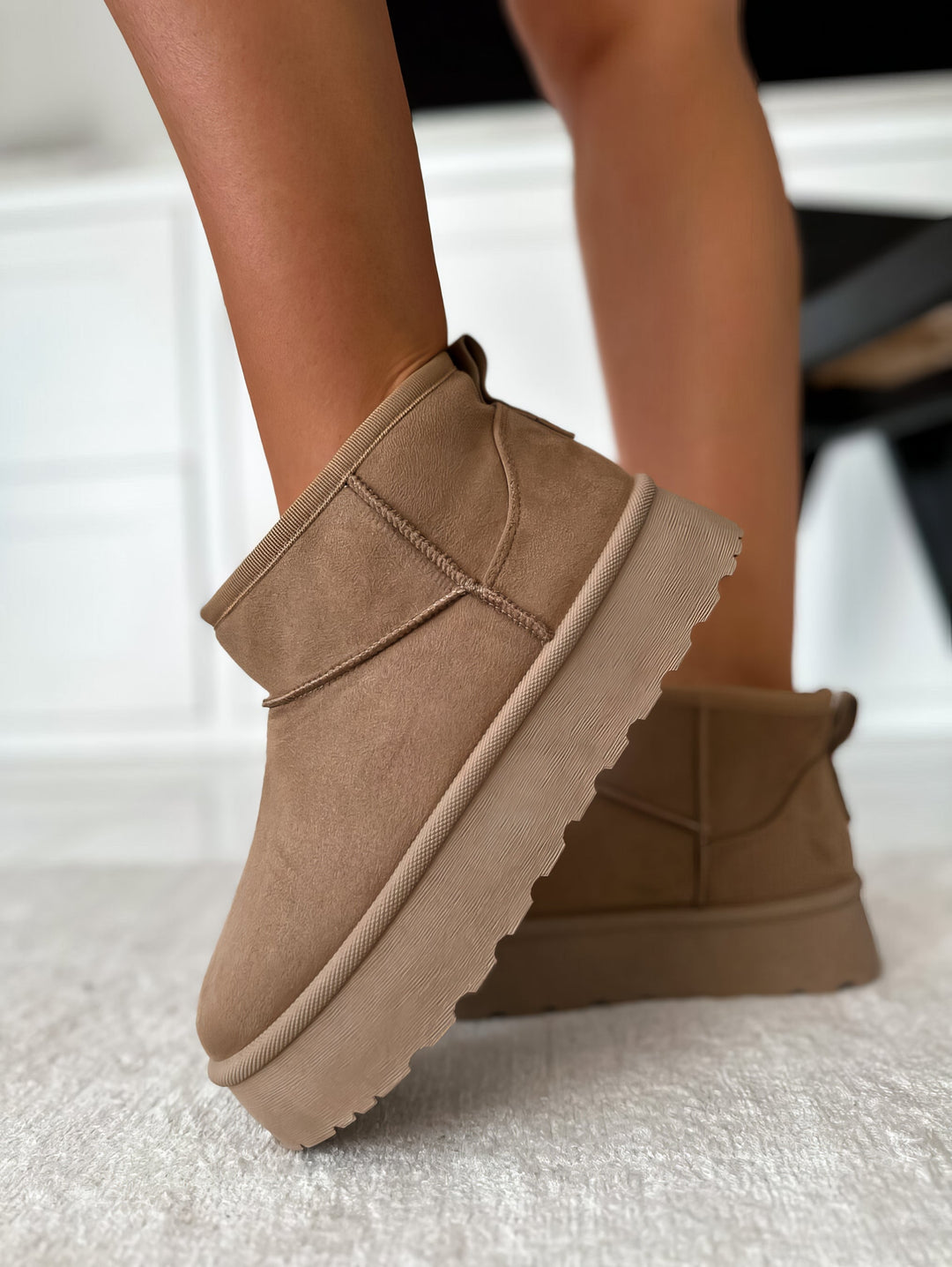 Lucy Autumn Boots - Siopie