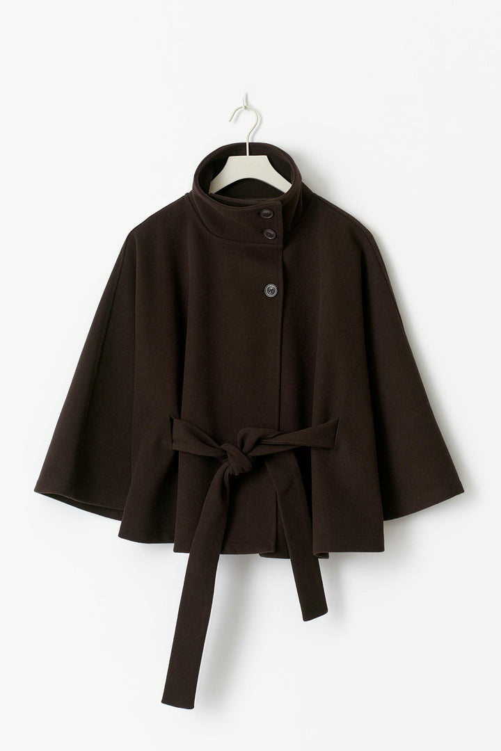 Veste cape femme ceinturée oversize avec col montant élégant
