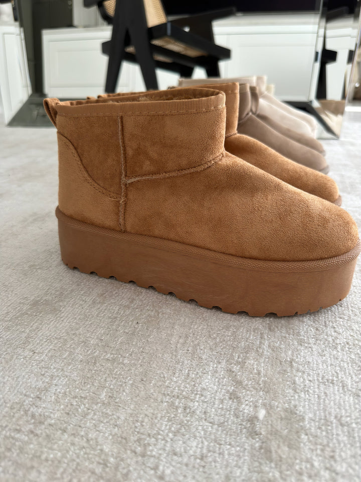 Lucy Autumn Boots - Siopie