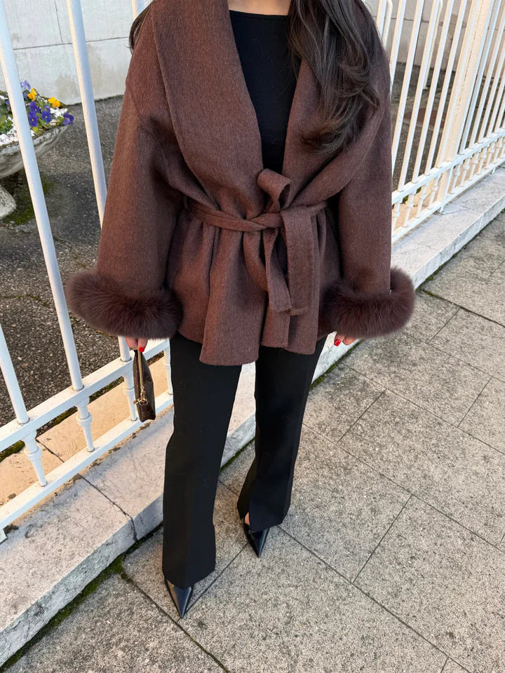 Liora Manteau en Laine Luxe Confort Élégance Incontournable