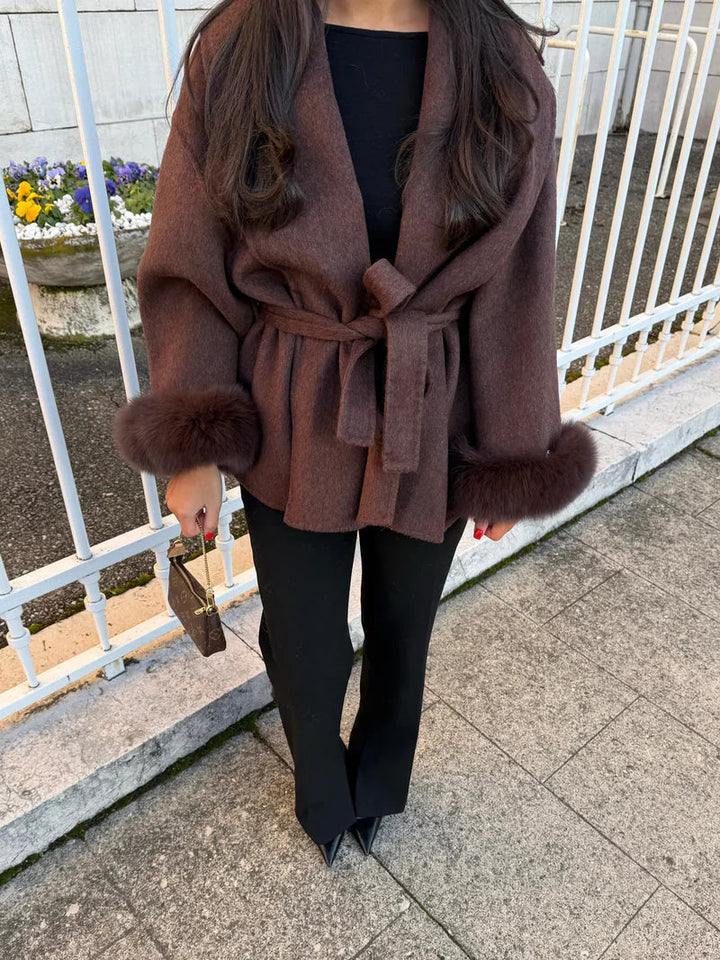 Liora Manteau en Laine Luxe Confort Élégance Incontournable
