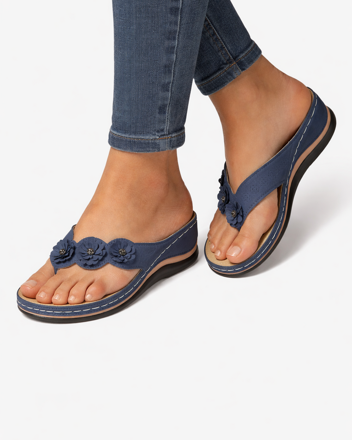 Sandales compensées à brides florales - bout ouvert, à enfiler, style tongs/flip-flop