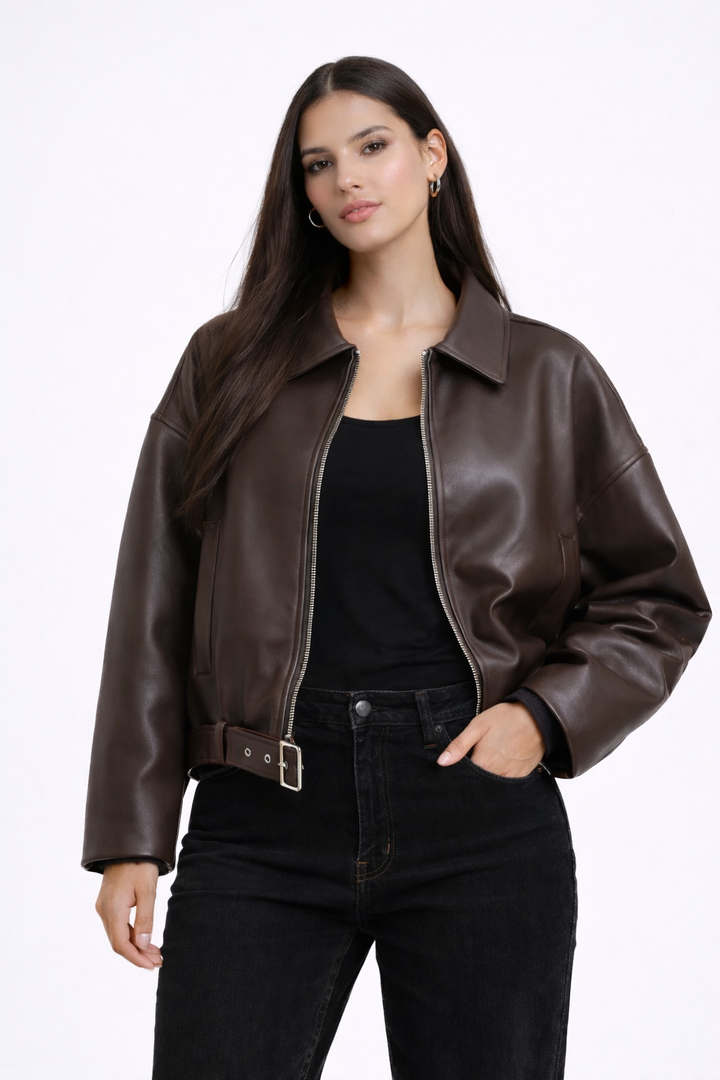 Veste pilote rétro femme en similicuir au style intemporel