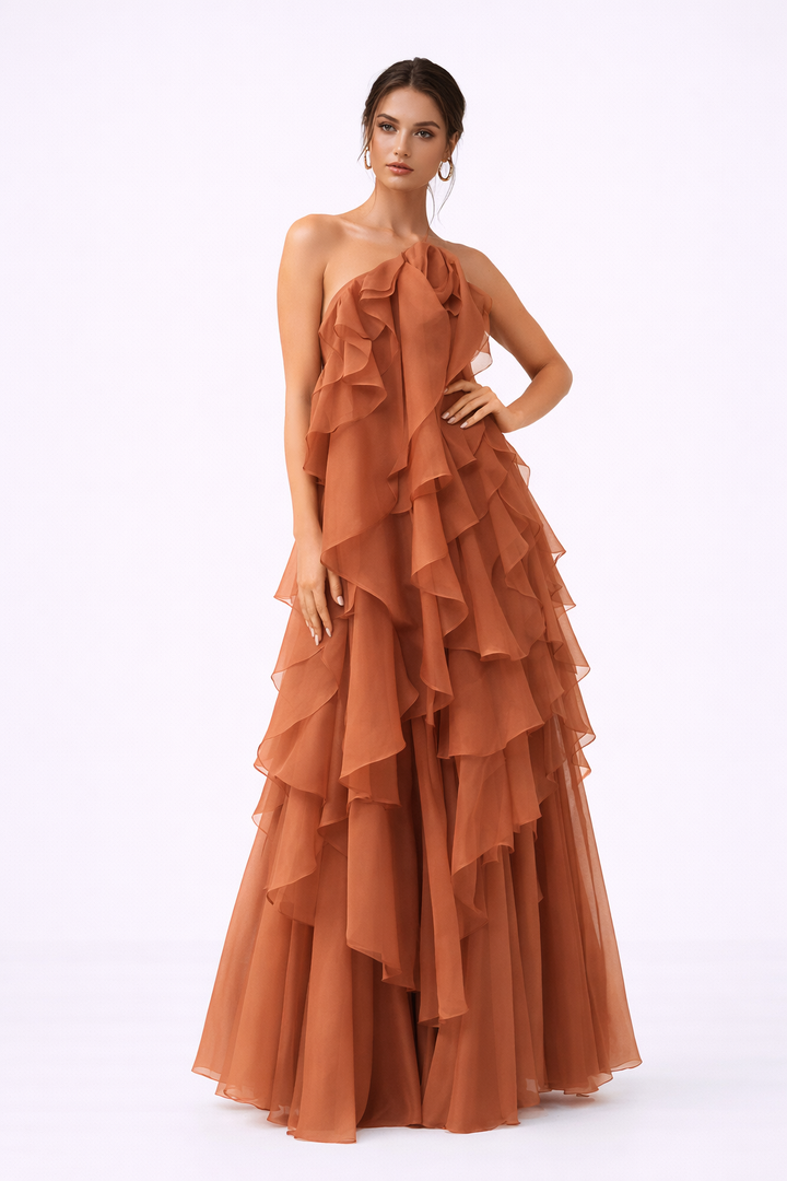 Robe longue élégante femme col halter volants coupe fluide aérienne