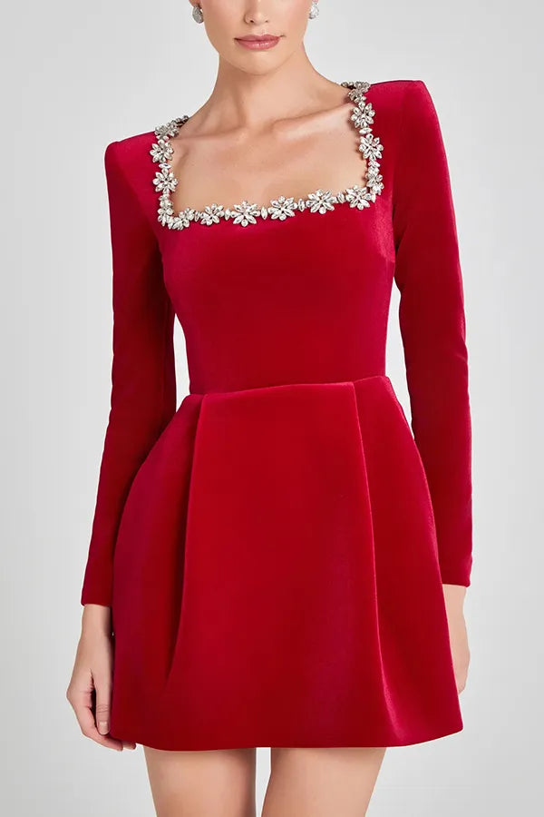 Robe mini en velours femme col carré manches longues coupe évasée