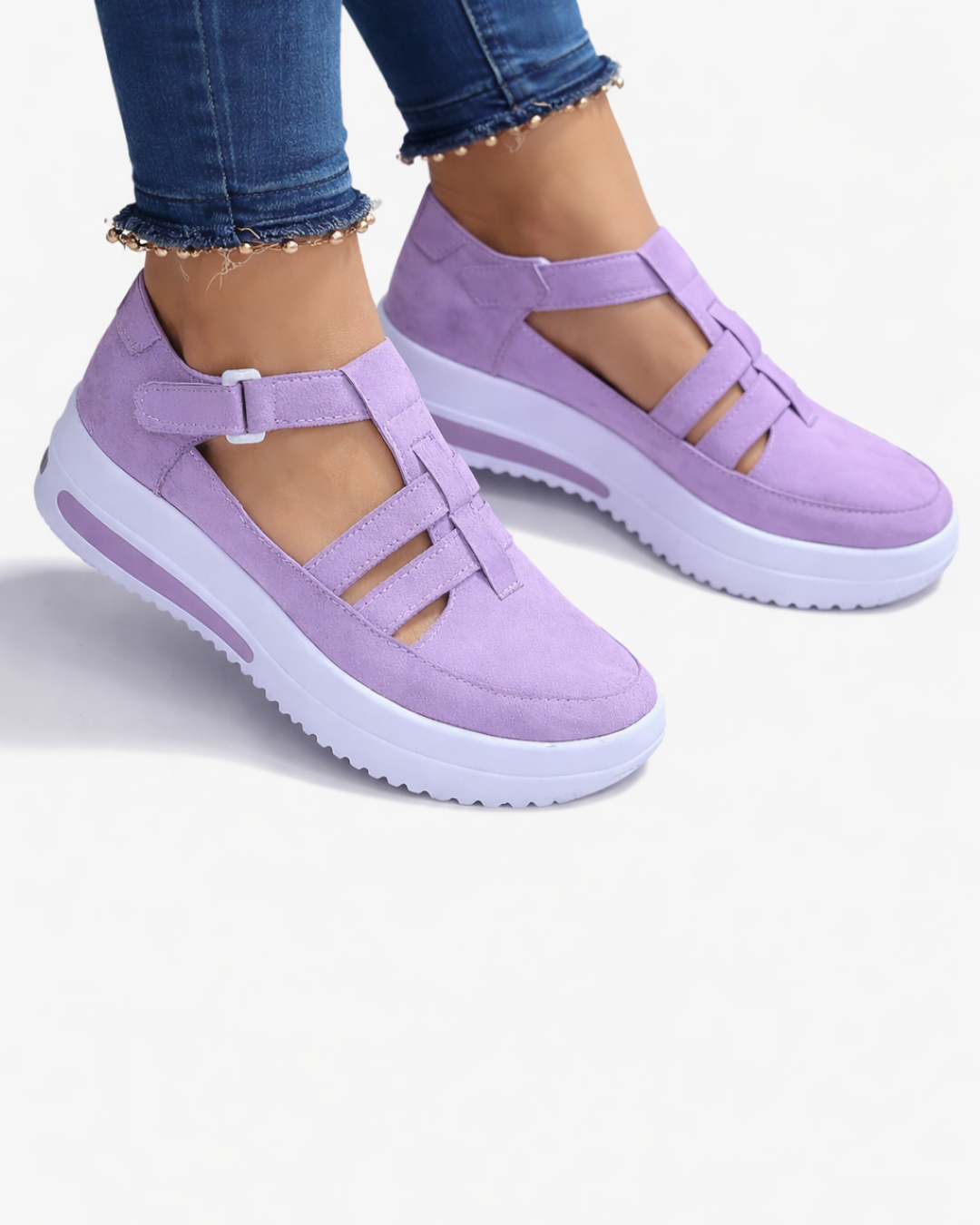 Chaussures compensées avec bride réglable et design à découpes - bout fermé