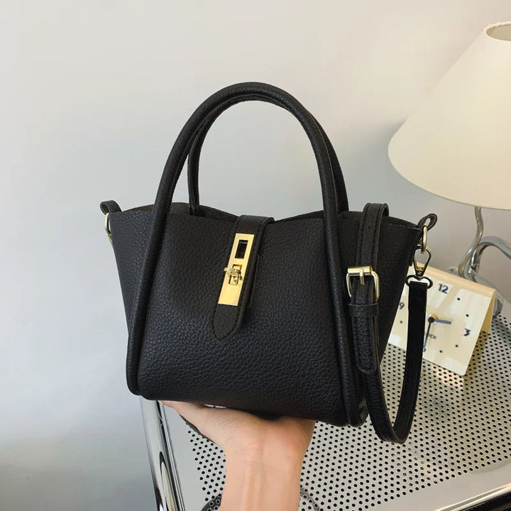 Sac cabas femme cuir végan structuré fermoir doré élégant