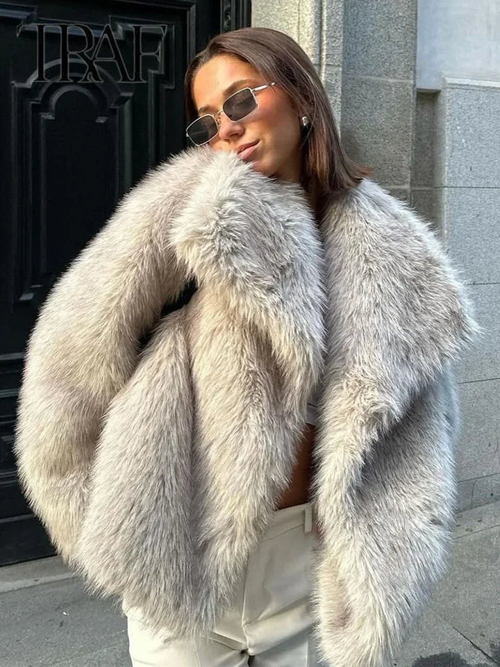 Manteau femme chaud doublé coupe classique élégante hiver