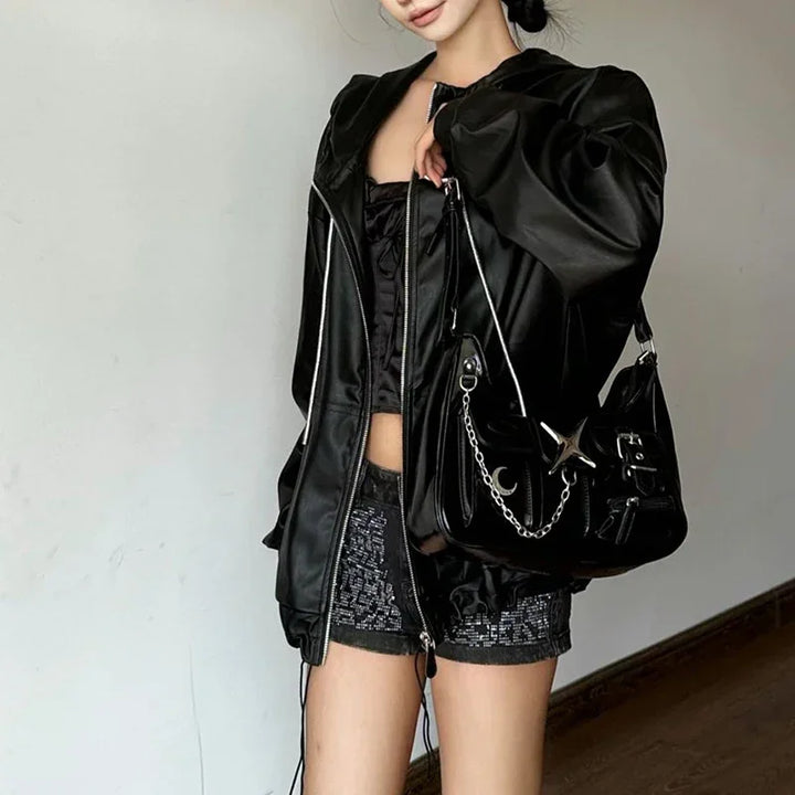 Sac à bandoulière gothique en cuir PU avec poches asymétriques et charms célestes