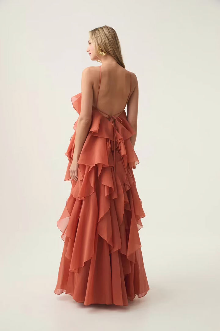 Robe longue élégante femme col halter volants coupe fluide aérienne