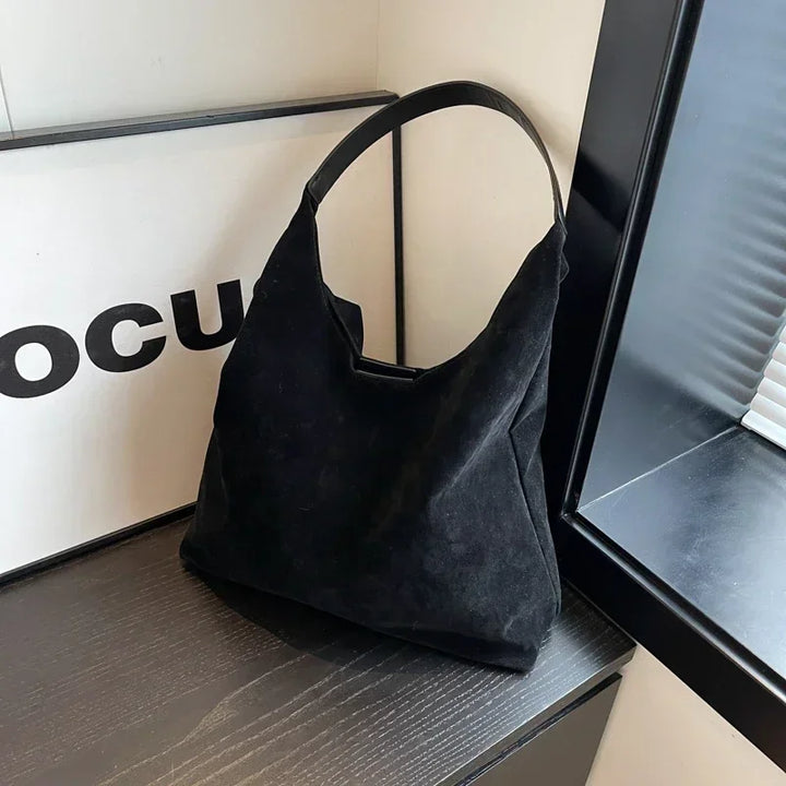 Sac cabas femme en suédine marron grand format souple élégant