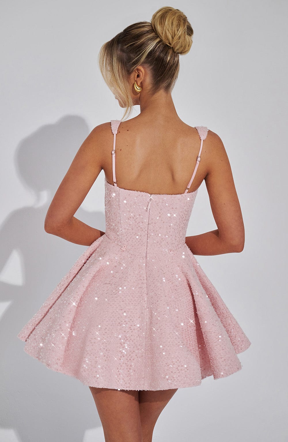 Robe mini à sequins femme encolure carrée bretelles réglables élégante
