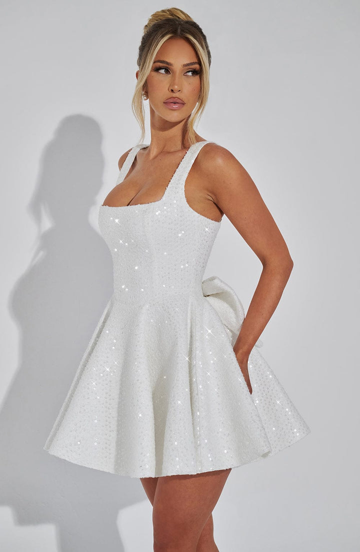 Robe mini à sequins femme encolure carrée bretelles réglables élégante