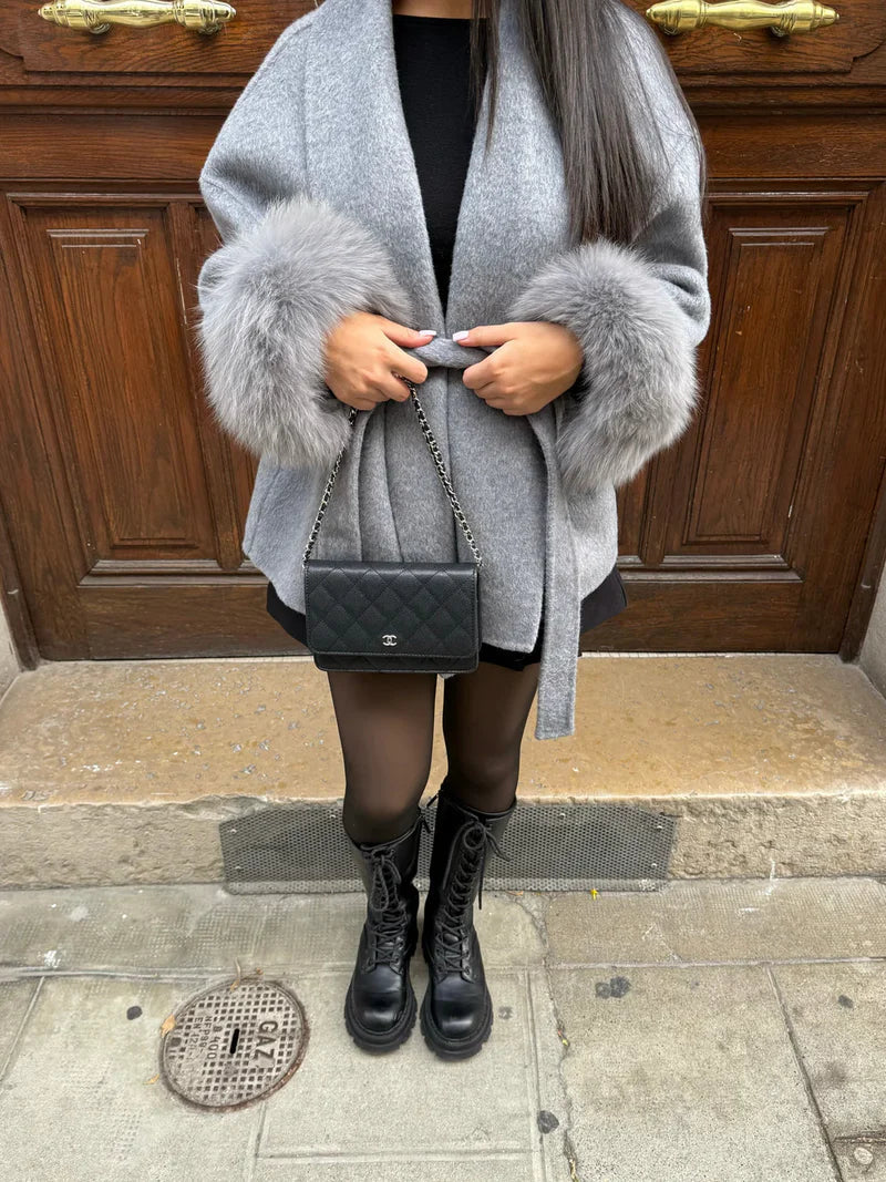 Liora Manteau en Laine Luxe Confort Élégance Incontournable