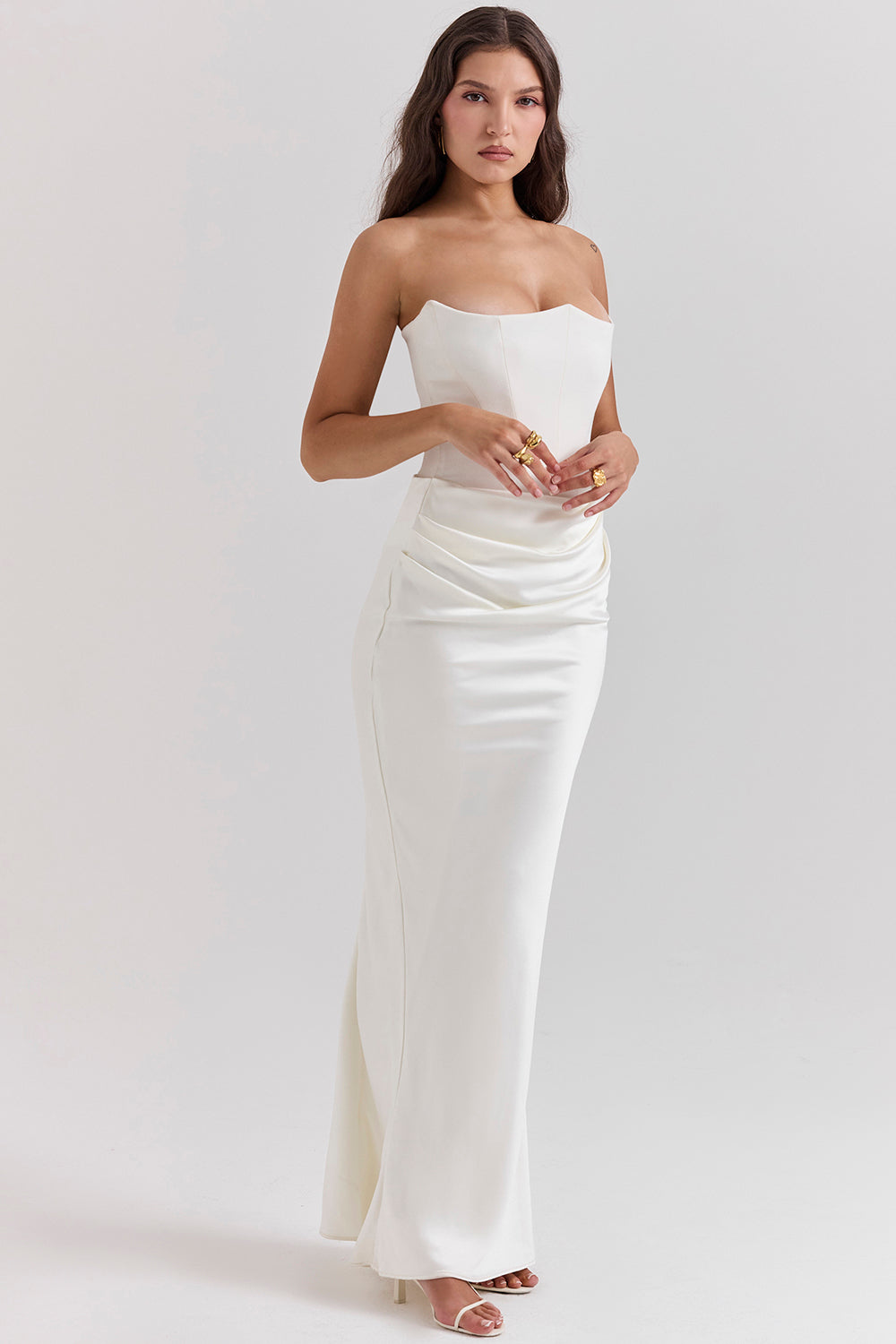 Robe bustier satin femme dos nu coupe ajustée élégante