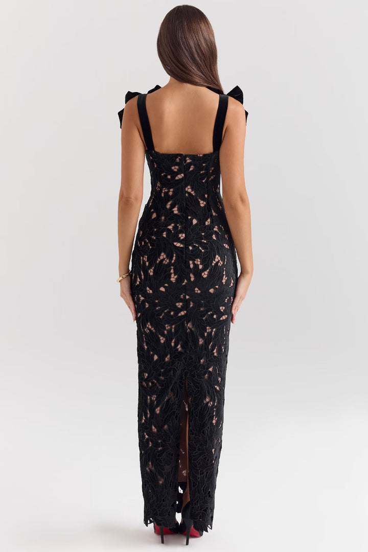 Robe longue fluide femme coupe évasée élégante pour occasions spéciales