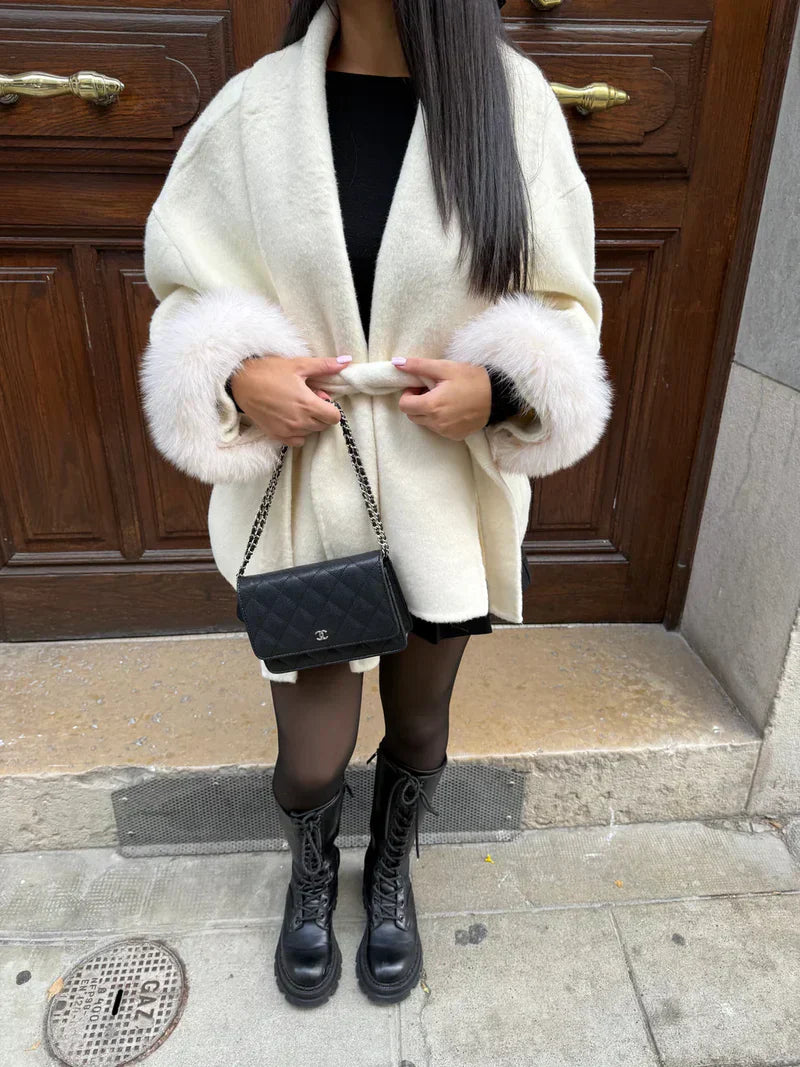 Liora Manteau en Laine Luxe Confort Élégance Incontournable